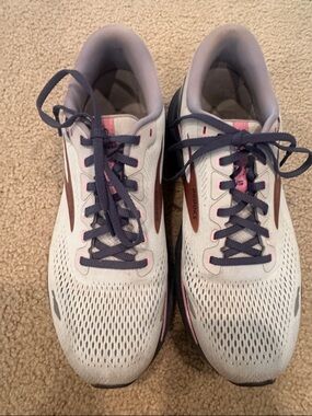 Brooks Ghost 15